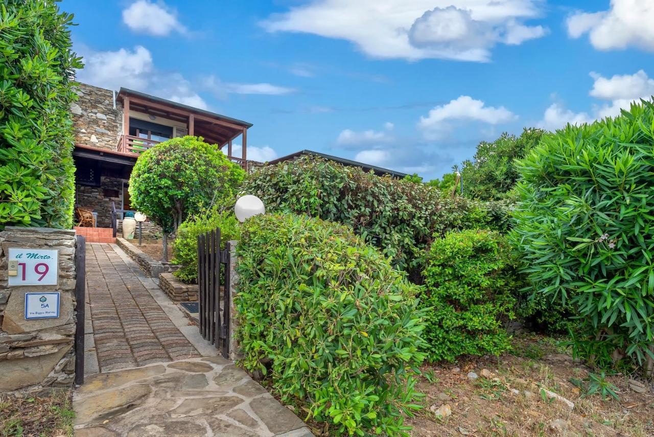 Villapina Holiday home *